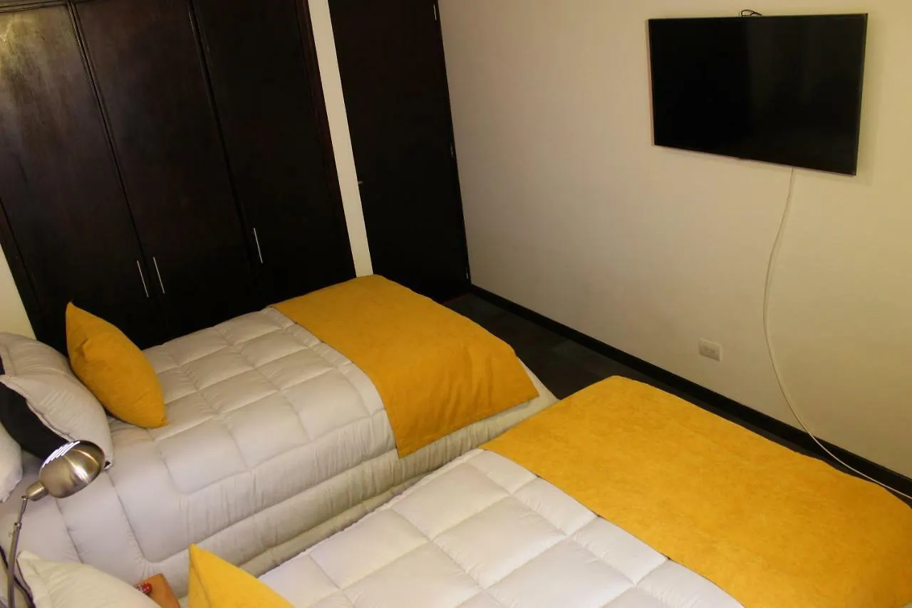 Habitaciones Privadas En Apartamento Privado Centro Historico Candelaria Bogota